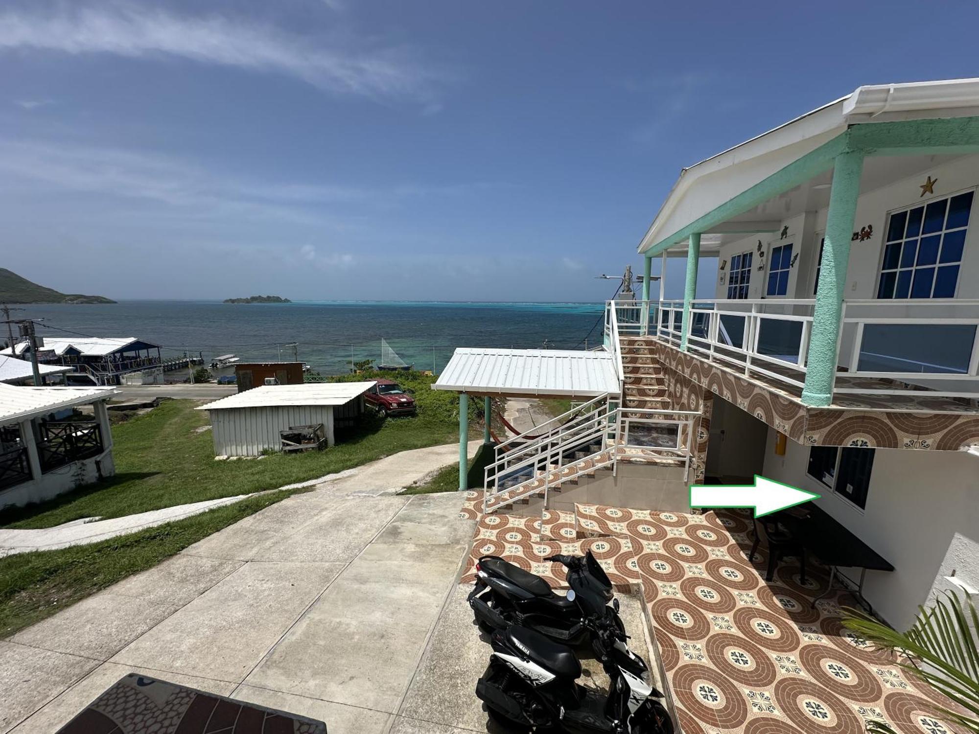 Apartment Three Cay Rocky Point