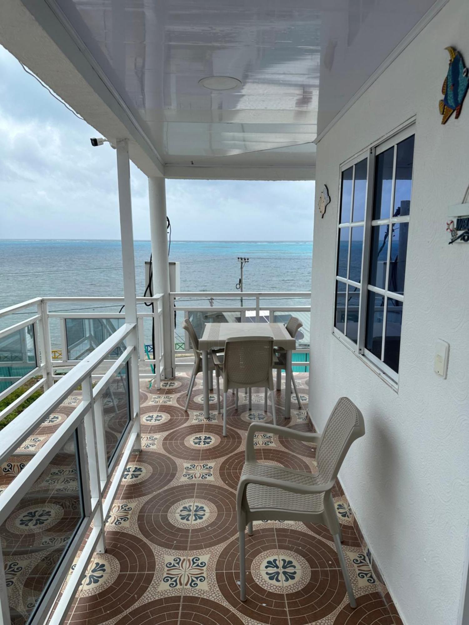 Three Cay Apartment Rocky Point