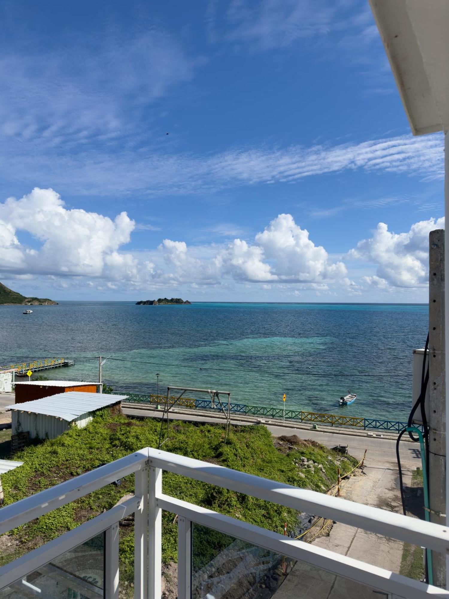 Three Cay Apartment *